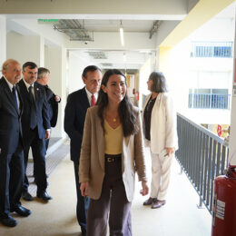 Foto 15 - María Paz Arzola - ministra de Educación Ingresa a ENAC