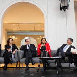 Daniel Gordon - Jennifer Peralta - Juan Pablo Guzman - Fernanda Kri - Rodrigo Jarufe - Rodrigo Mundaca