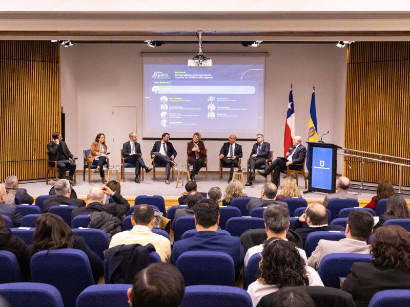 10 Segundo panel